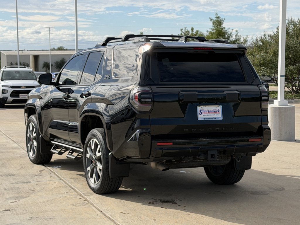 Used 2025 Toyota 4Runner TRD Sport Premium w/ Tow Technology Package AWD/4WD image 4