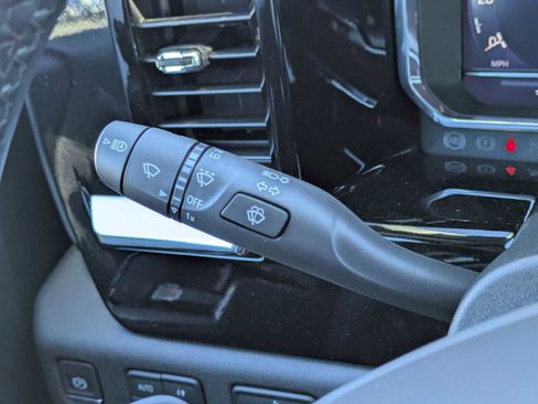 New 2025 Chevrolet Silverado 1500 RST w/ Rally Edition AWD/4WD image 28