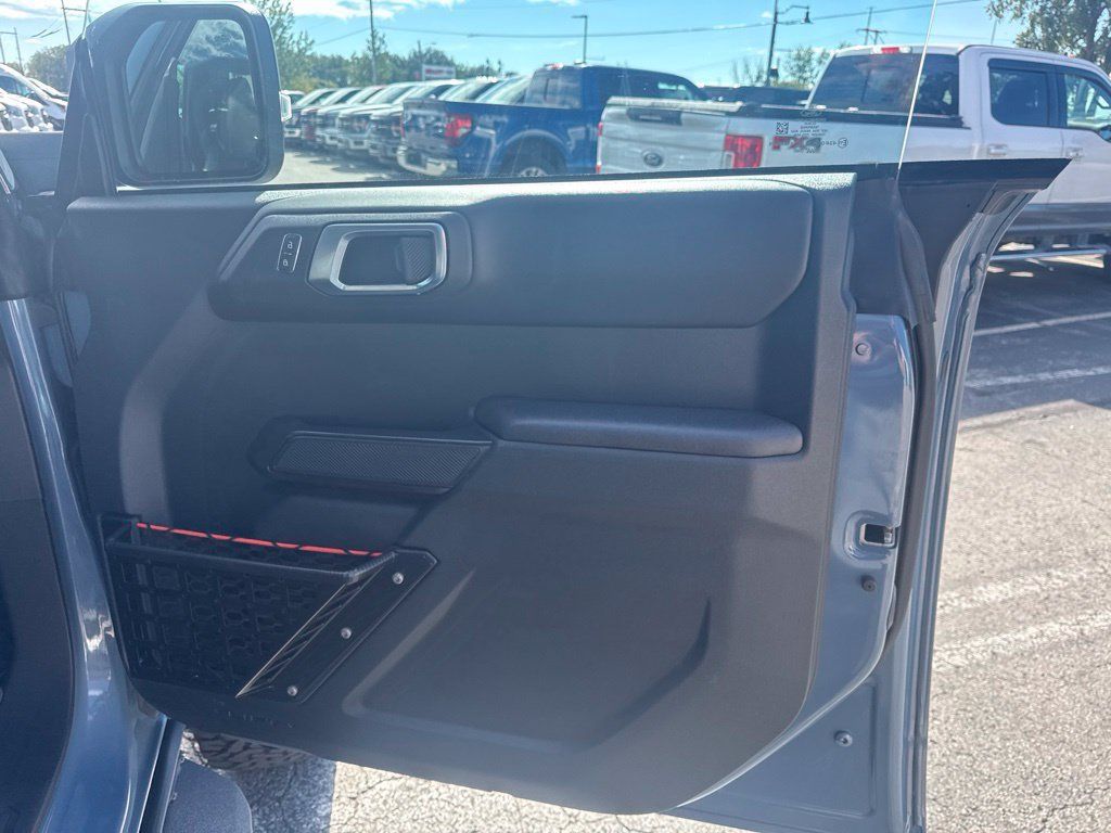 Used 2024 Ford Bronco Raptor w/ Interior Carbon Fiber Pack 6 AWD/4WD image 34