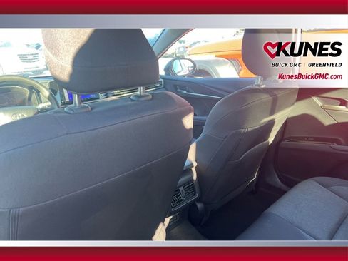 Used 2025 Toyota Camry LE image 36