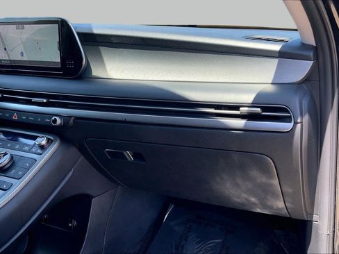 Used 2024 Hyundai Palisade SEL FWD image 18