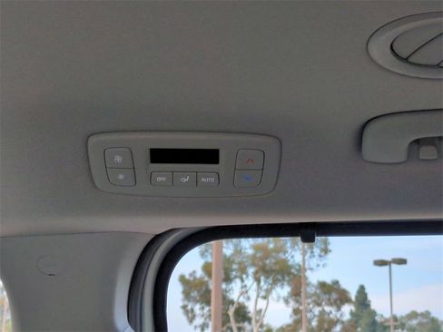 New 2026 Kia Carnival SX Prestige image 21