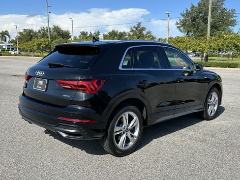 Used 2022 Audi Q3 2.0T Premium AWD/4WD image 4