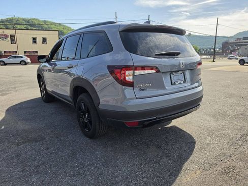 Used 2022 Honda Pilot TrailSport image 6