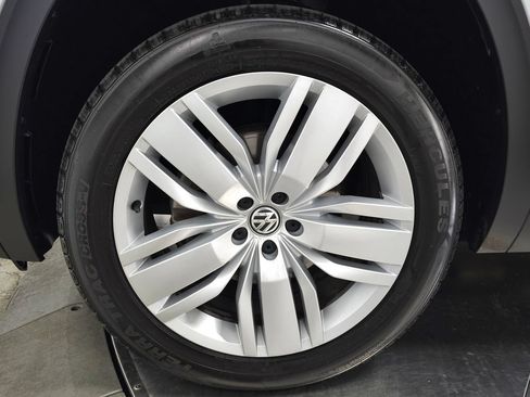 Used 2018 Volkswagen Atlas SEL Premium AWD/4WD image 13