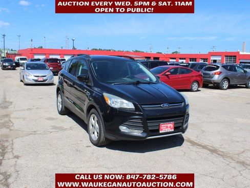 Used 2014 Ford Escape SE w/ Equipment Group 201A AWD/4WD image 3