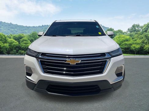 Used 2022 Chevrolet Traverse LT FWD image 26