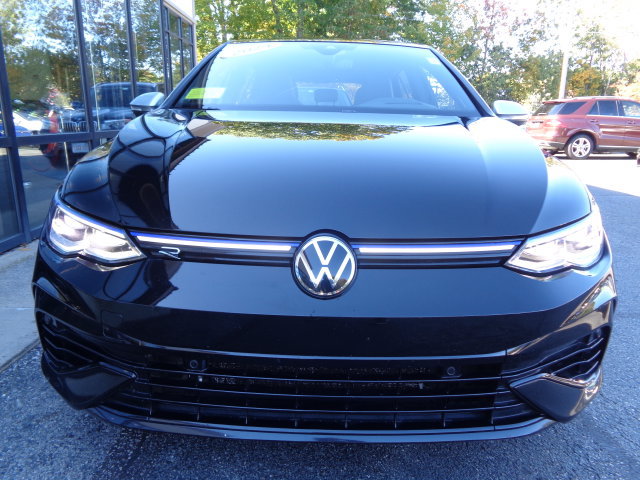 Used 2024 Volkswagen Golf R AWD/4WD image 2