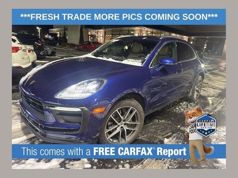 Used 2023 Porsche Macan image 1