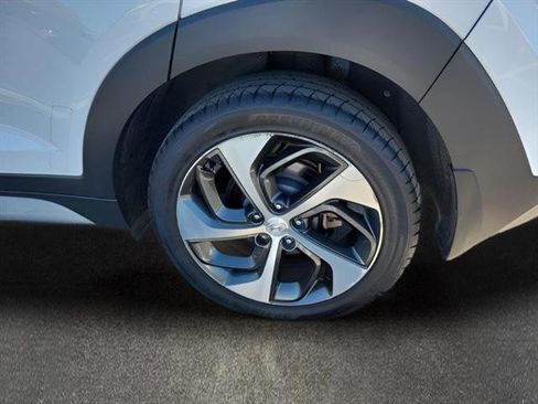 Used 2017 Hyundai Tucson Sport FWD image 29