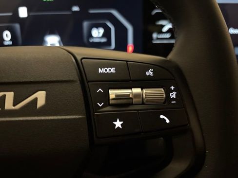 Certified 2025 Kia K4 EX FWD image 15