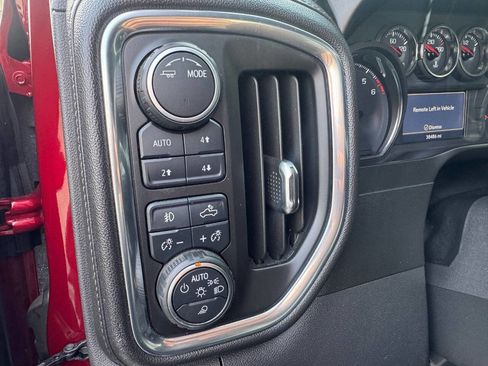 Used 2020 Chevrolet Silverado 1500 LT Trail Boss image 9