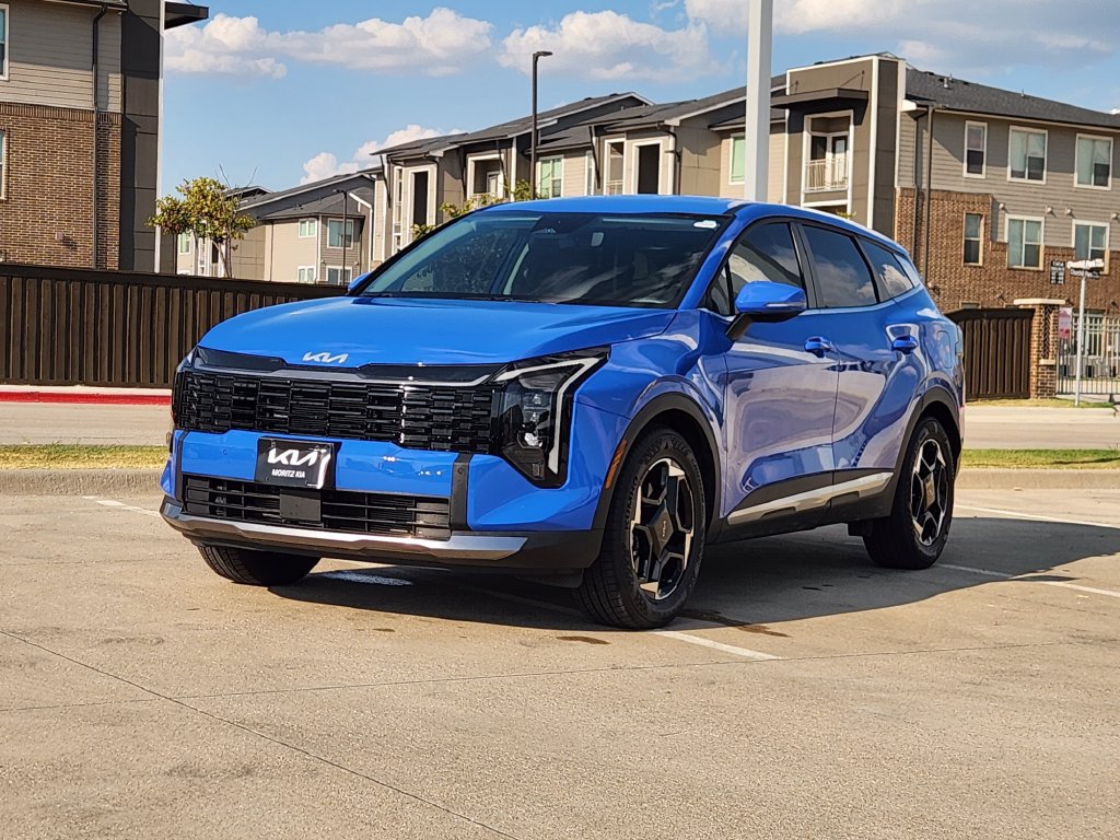 New 2026 Kia Sportage EX FWD image 2