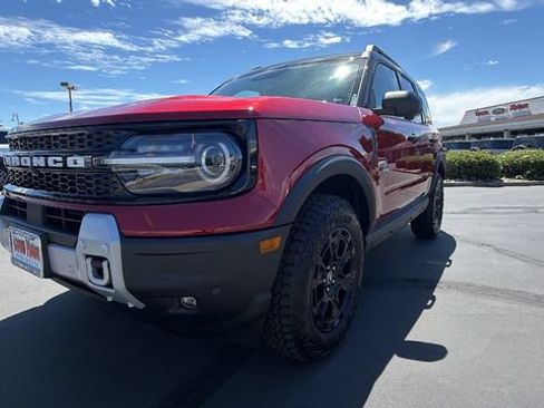 New 2026 Ford Bronco Sport Outer Banks w/ Sasquatch Outer Banks Package AWD/4WD image 9