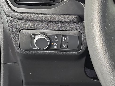 Used 2020 Ford Escape SE FWD image 22