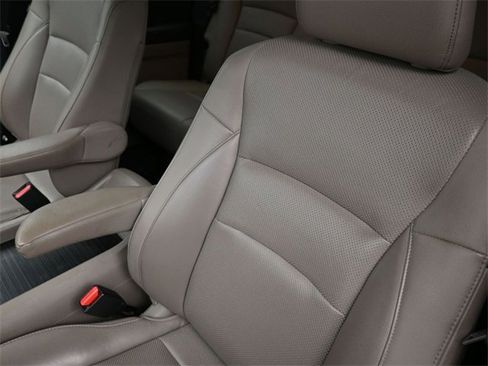 Used 2019 Honda Ridgeline RTL-E image 18