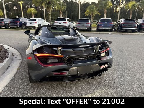 Used 2022 McLaren 720S Performance image 15