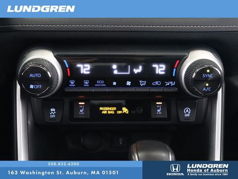 Used 2020 Toyota RAV4 XLE w/ Convenience Package image 22
