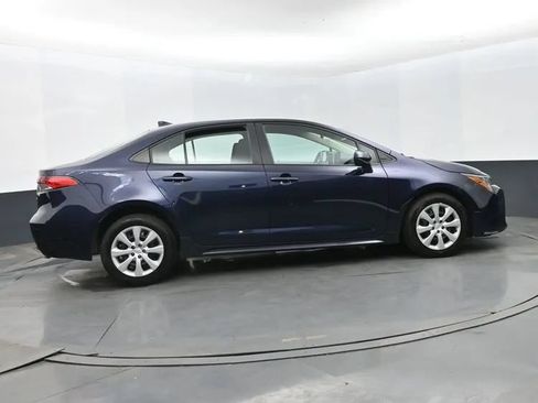 Used 2024 Toyota Corolla LE FWD image 4