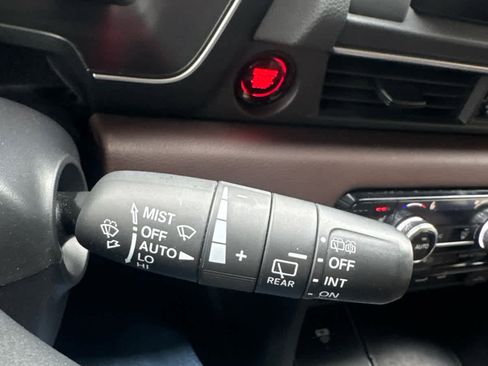 Used 2024 Honda Pilot Elite image 20