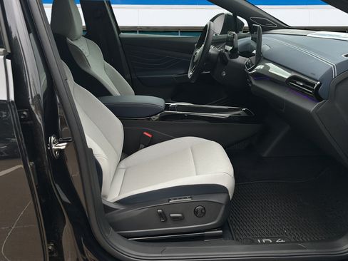 New 2026 Volkswagen ID.4 Pro S Plus AWD/4WD image 11