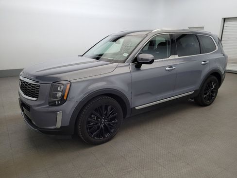 Used 2020 Kia Telluride SX w/ SX Prestige Package image 2