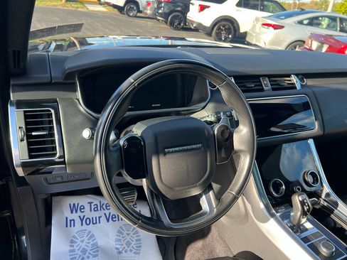 Used 2021 Land Rover Range Rover Sport HSE Dynamic image 10