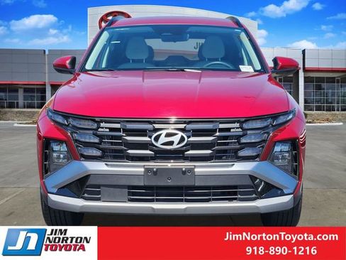 Used 2025 Hyundai Tucson SEL image 2
