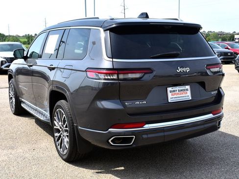 Used 2022 Jeep Grand Cherokee L Summit AWD/4WD image 4