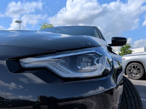 Certified 2025 BMW 230i Coupe RWD image 3