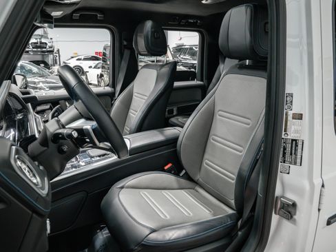 Used 2025 Mercedes-Benz G 580 w/ EQ Technology image 21