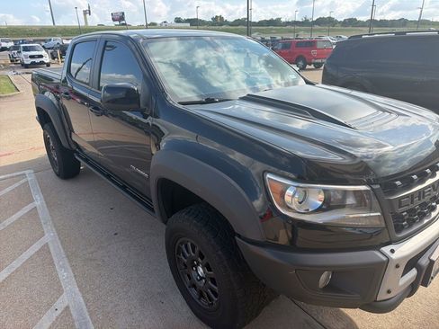 Used 2019 Chevrolet Colorado ZR2 w/ Colorado ZR2 Bison Edition image 5
