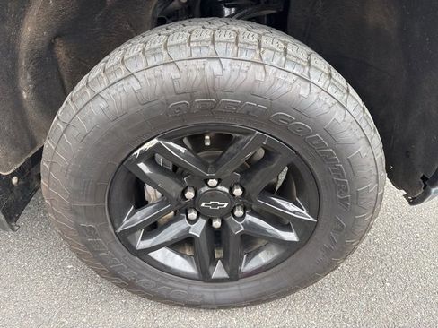 Used 2021 Chevrolet Silverado 1500 Custom Trail Boss image 29