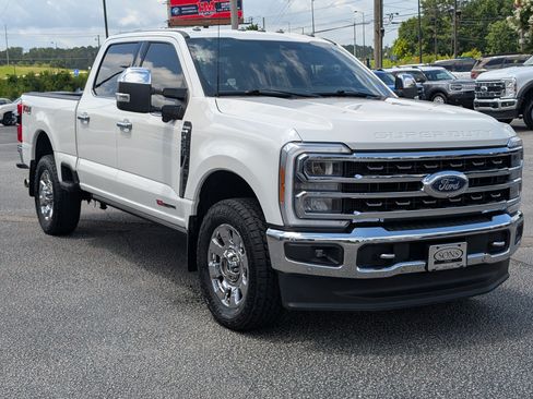 Certified 2023 Ford F250 King Ranch w/ Chrome Package AWD/4WD image 6