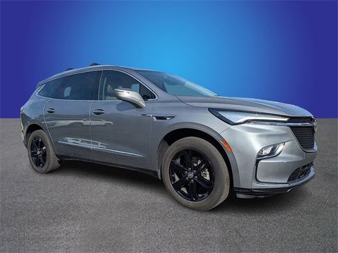 Used 2024 Buick Enclave Premium w/ Experience Buick Package image 5