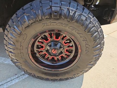 Used 2021 Jeep Wrangler Rubicon AWD/4WD image 2