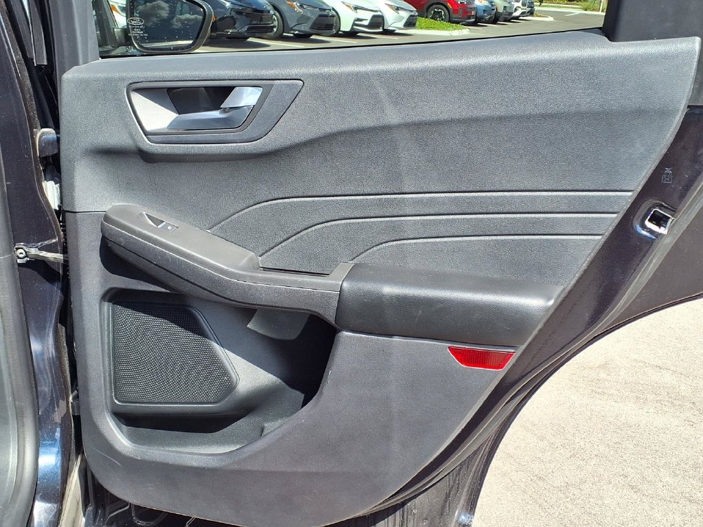 Used 2021 Ford Escape SEL FWD image 15