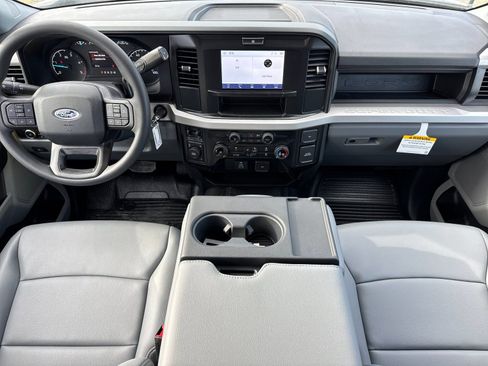 New 2026 Ford F550 4x4 SuperCab Super Duty image 13