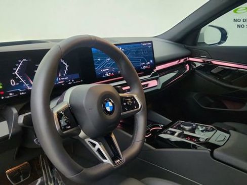 Used 2025 BMW 540i xDrive w/ M Sport Package AWD/4WD image 20