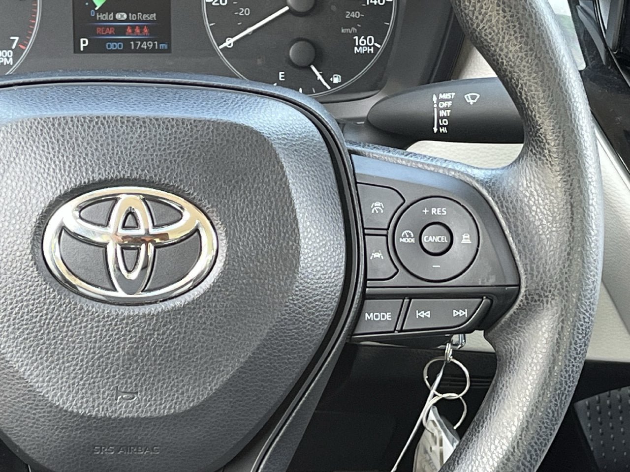 Used 2025 Toyota Corolla LE FWD image 14
