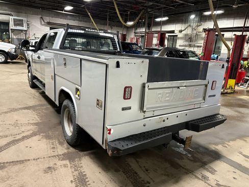 Used 2018 Ford F350 XL w/ Power Equipment Group image 4