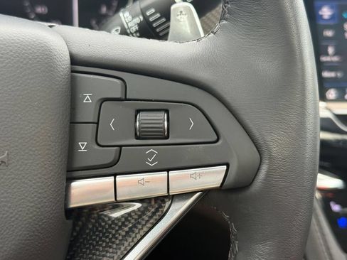 Used 2024 Cadillac XT6 Sport w/ LPO, Floor Liner Package AWD/4WD image 18