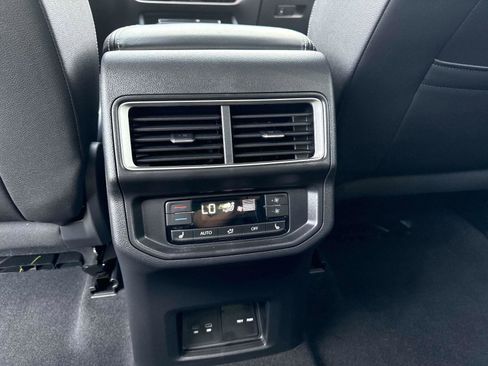 New 2026 Volkswagen Atlas SEL Premium R-Line image 12