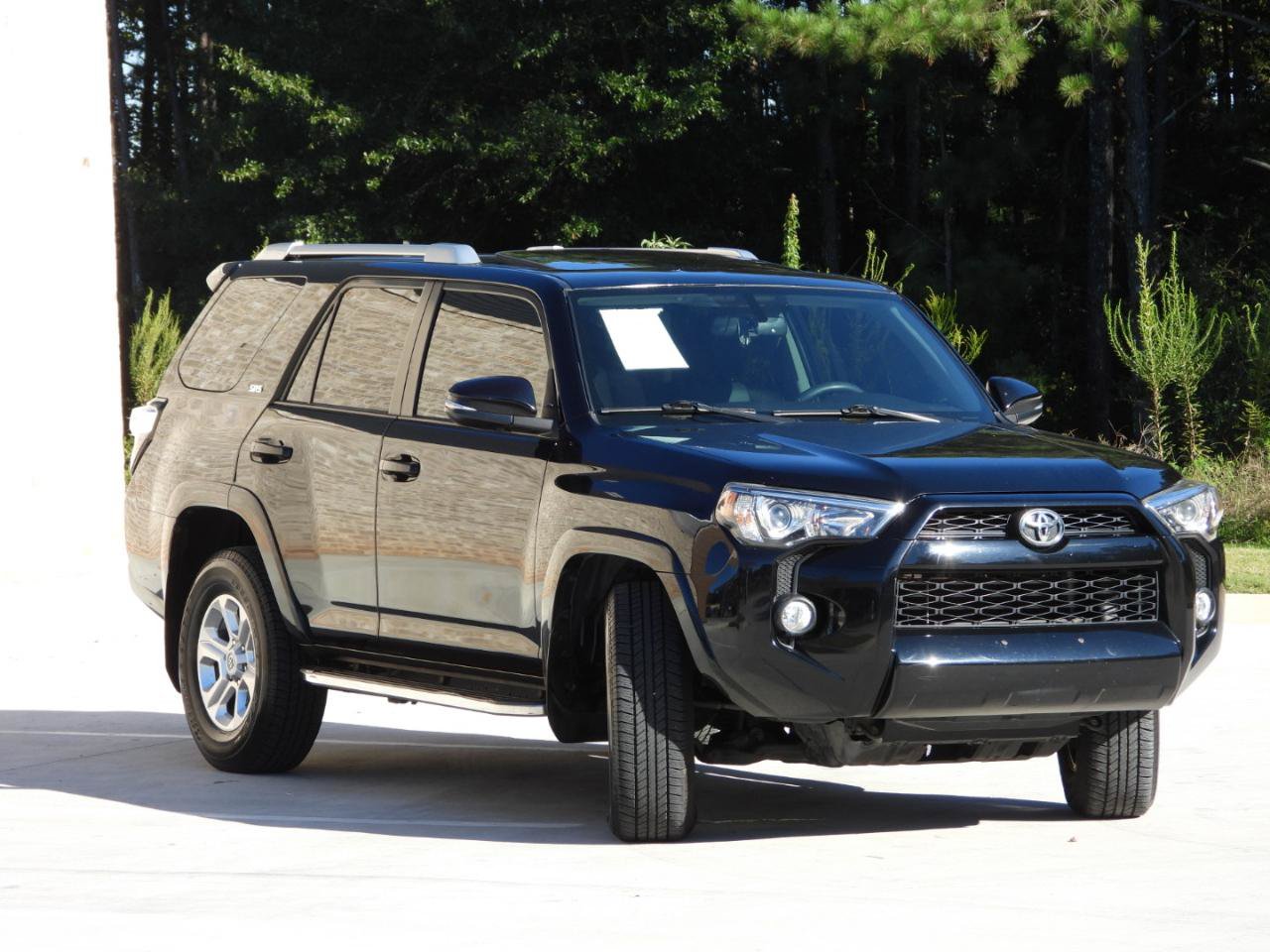 Used 2017 Toyota 4Runner SR5 Premium RWD image 9