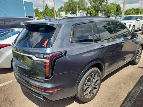 Used 2021 Cadillac XT6 Sport AWD/4WD image 3