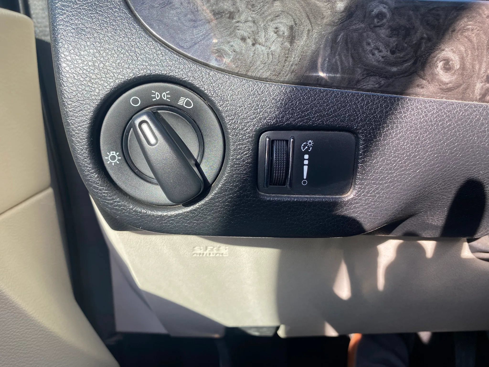 Used 2015 Dodge Grand Caravan SE w/ Quick Order Package 29E SE FWD image 18