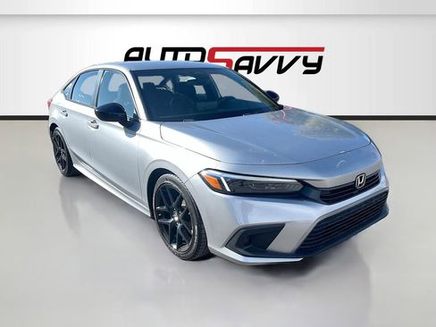 Used 2024 Honda Civic Sport image 1