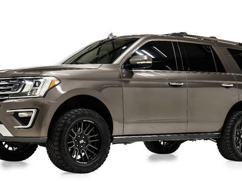 Used 2018 Ford Expedition Limited image 2