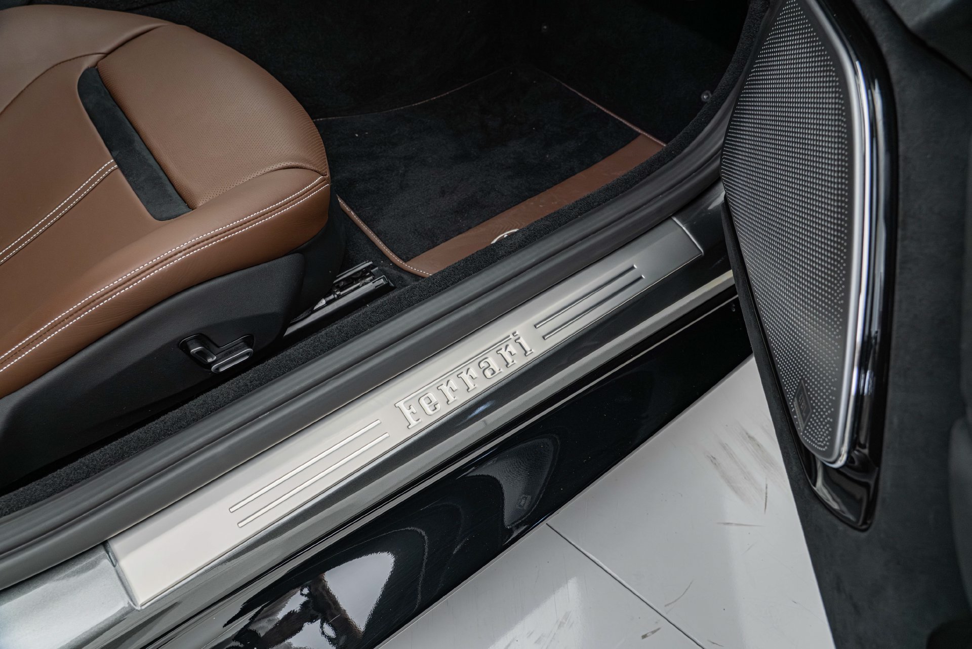Certified 2023 Ferrari Roma RWD image 51