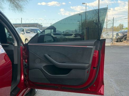 Used 2024 Tesla Model 3 Long Range AWD/4WD image 38